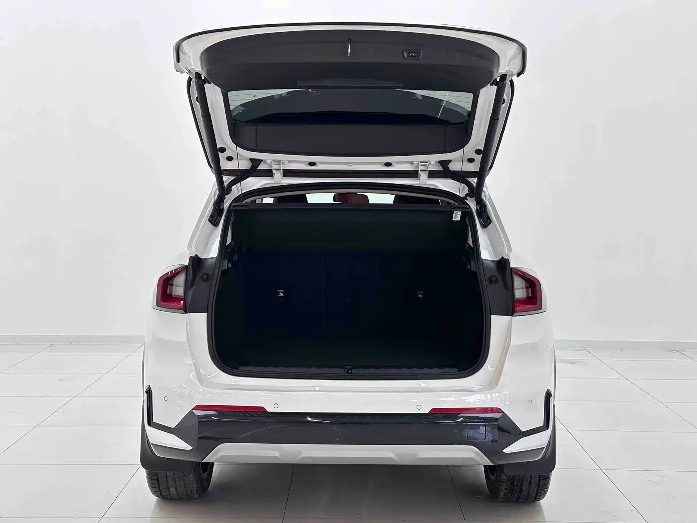 BMW X1 2023 xDrive25Li X Design Package фото 9