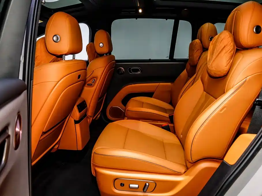 Li Auto Li i8 2025 2025 Standard Edition