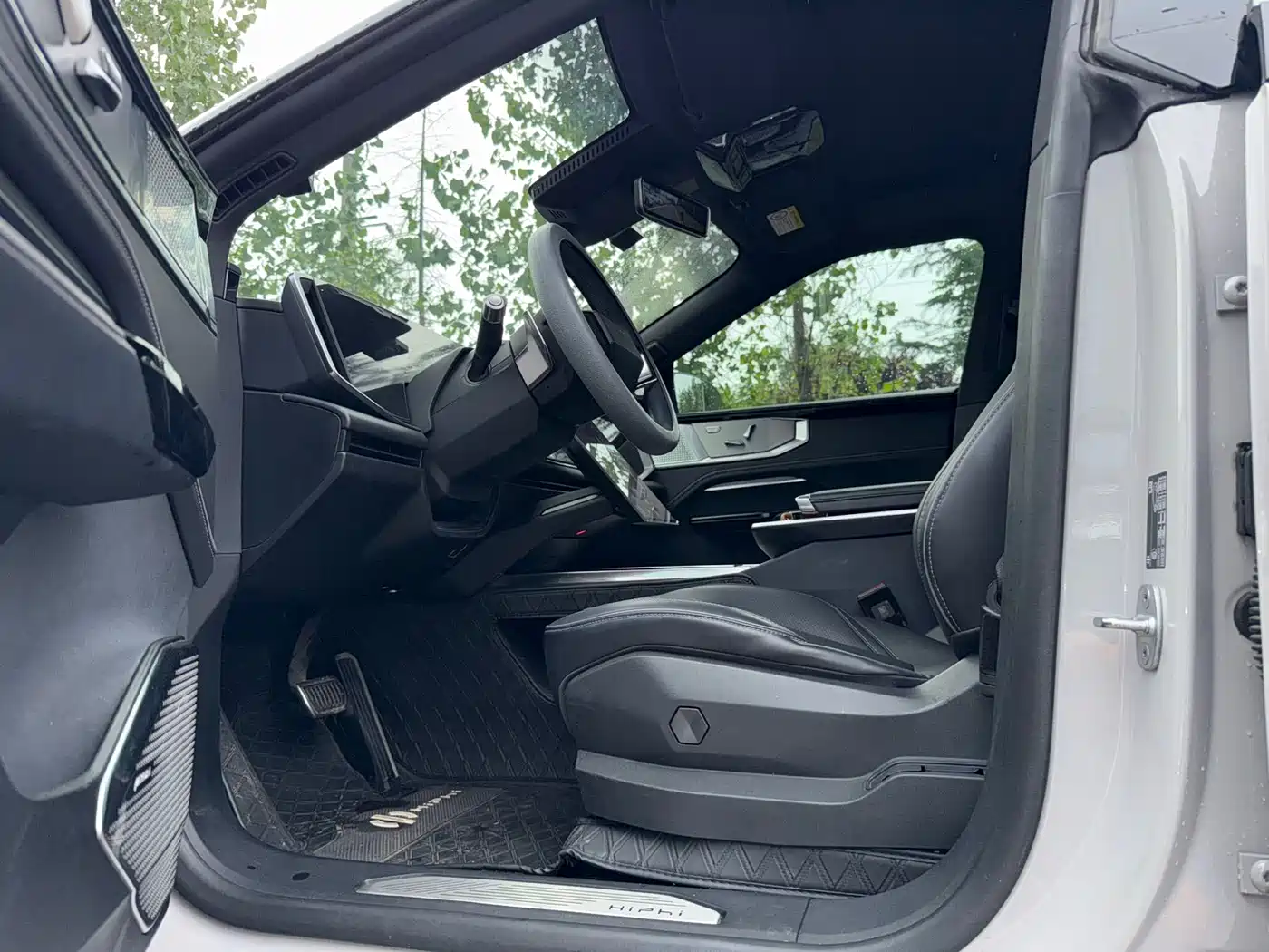HiPhi Y 2023 2023 560km Pioneer Edition