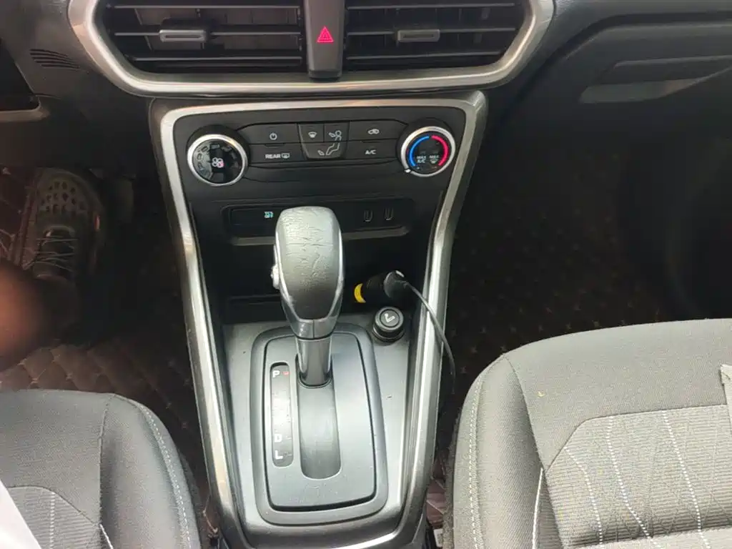 Ford EcoSport 2018 2018 1.5L Automatic Platinum Wing