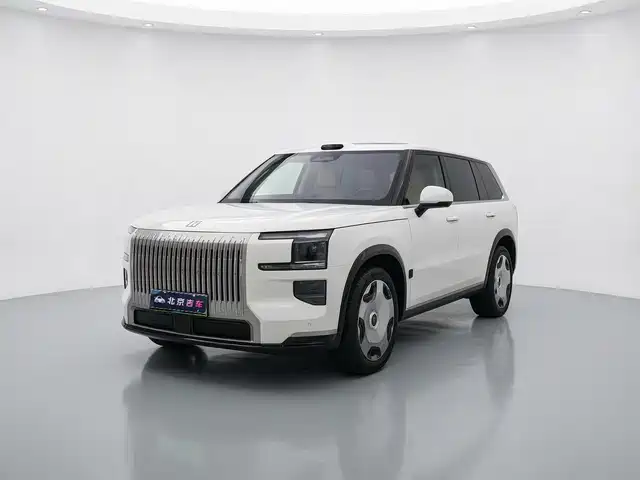 Zeekr 9X Hyper, 70kWh, 6 мест