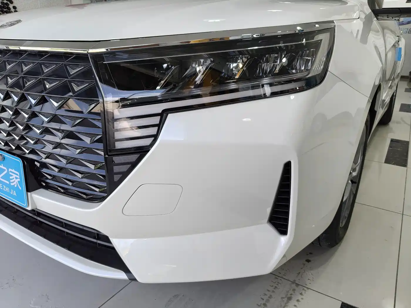 Venucia D60 2026 2023 PLUS 1.6L XL CVT Joy Leader Edition