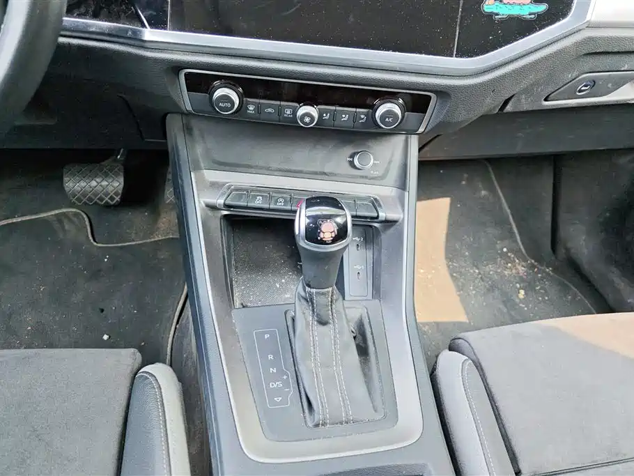 Audi Q3 2022 35 TFSI Progressive Dynamic фото 16