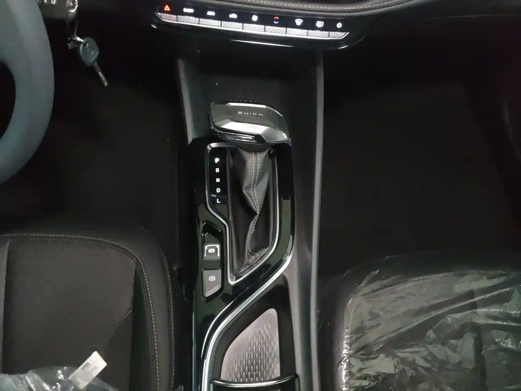 Фото 6 - Buick Verano