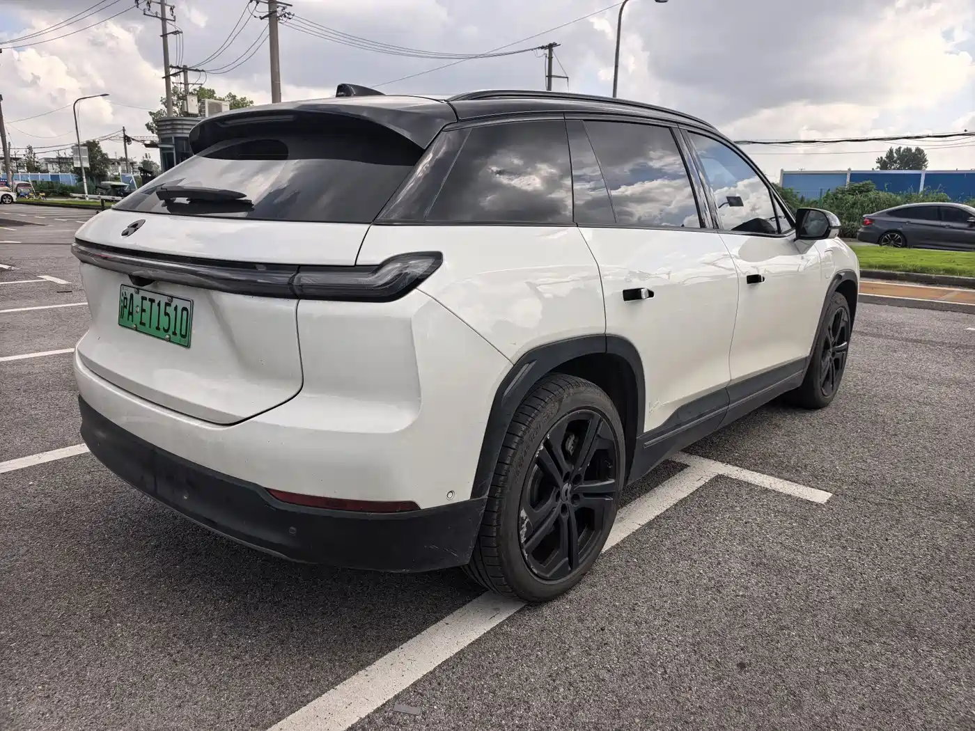 2024 NIO ES7