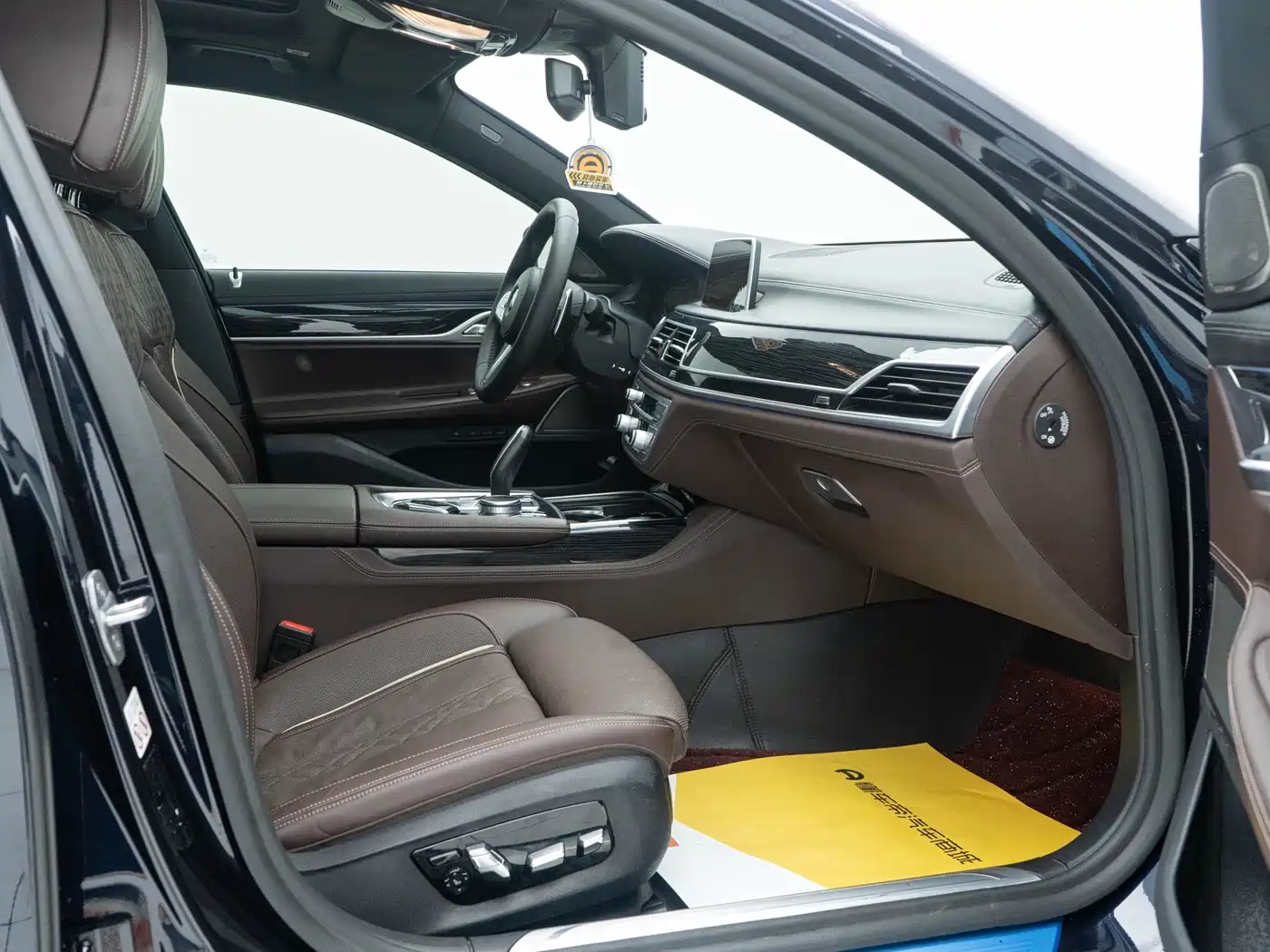 BMW 7 Series 2019 Facelift 730Li M Sport Package фото 16
