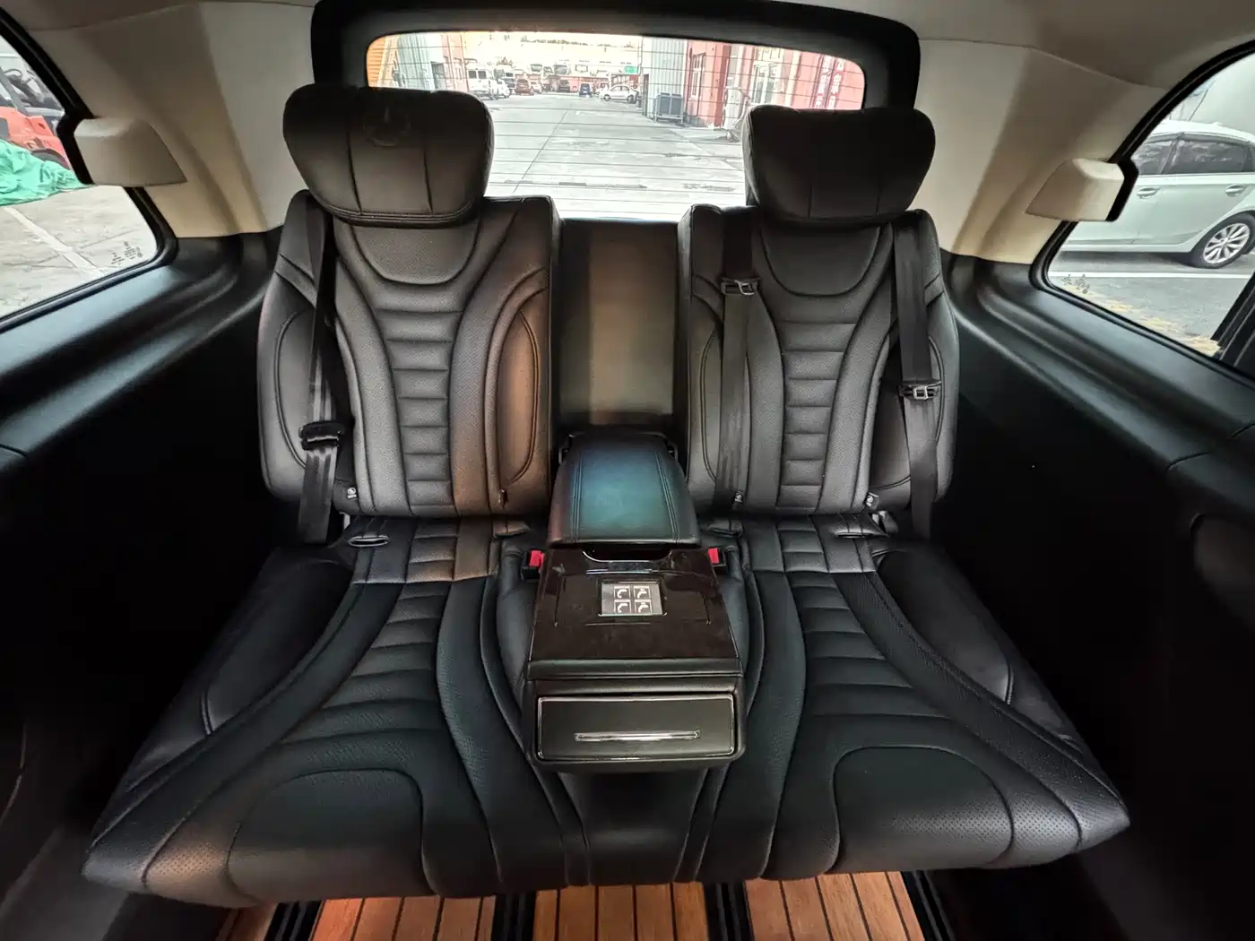 Mercedes-Benz Vito 2018 2.0T Business China V фото 34