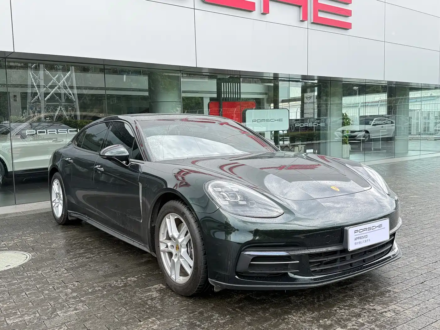 Porsche Panamera 2017 Panamera 4 Executive Long Wheelbase 3.0T