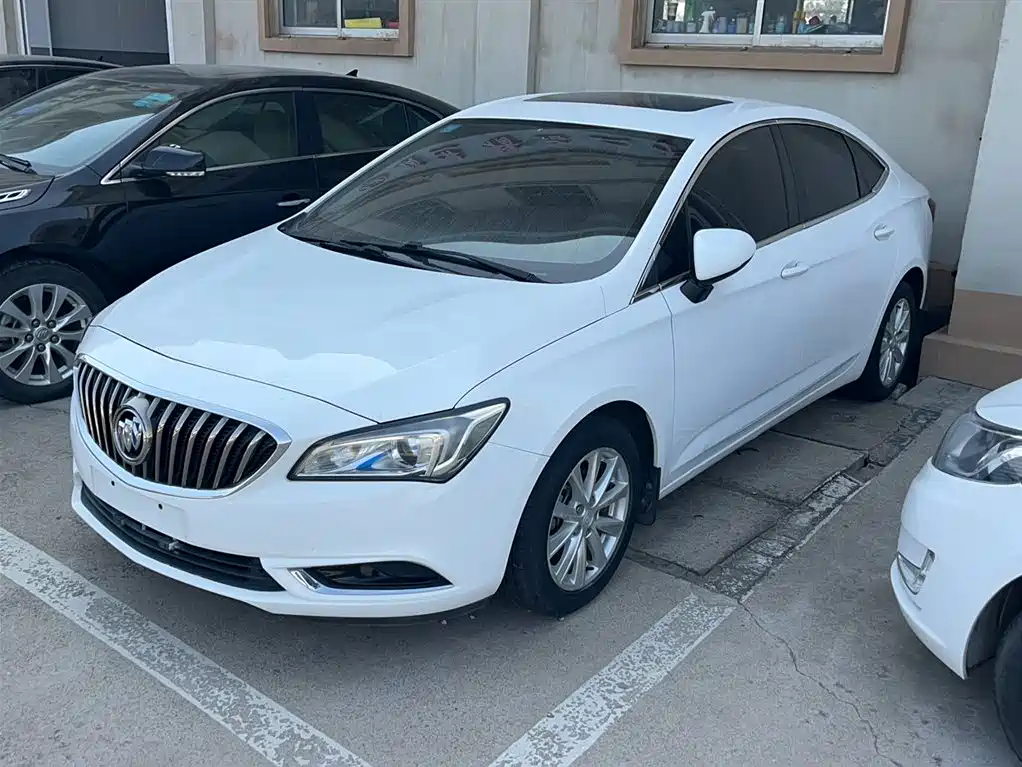 Buick Verano 2017 Sedan 20T DCT Leading фото 2