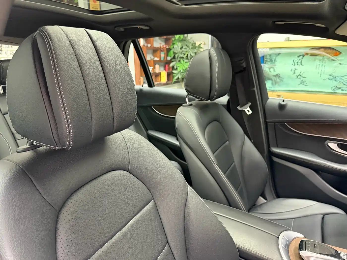 Mercedes-Benz GLC 2016 GLC 300 4MATIC Dynamic фото 37
