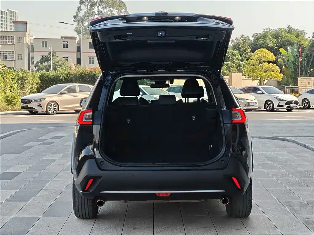 Toyota Wildlander 2022 2.0L CVT 2WD Urban Edition фото 7