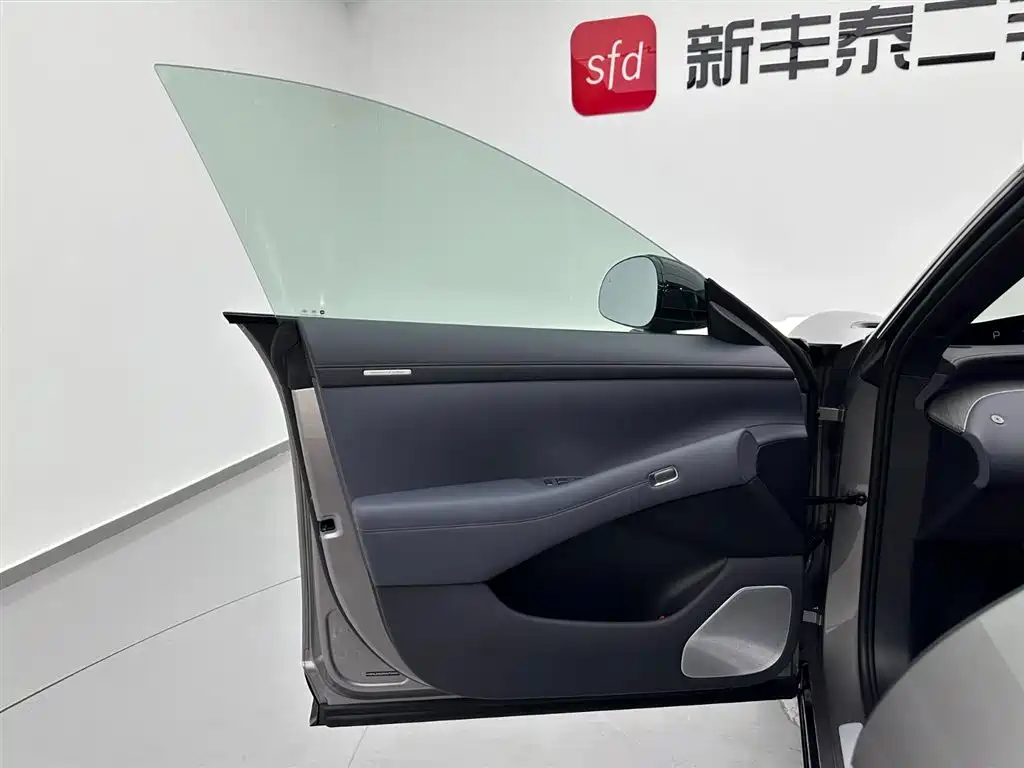 XIAOMI CAR XIAOMI YU7