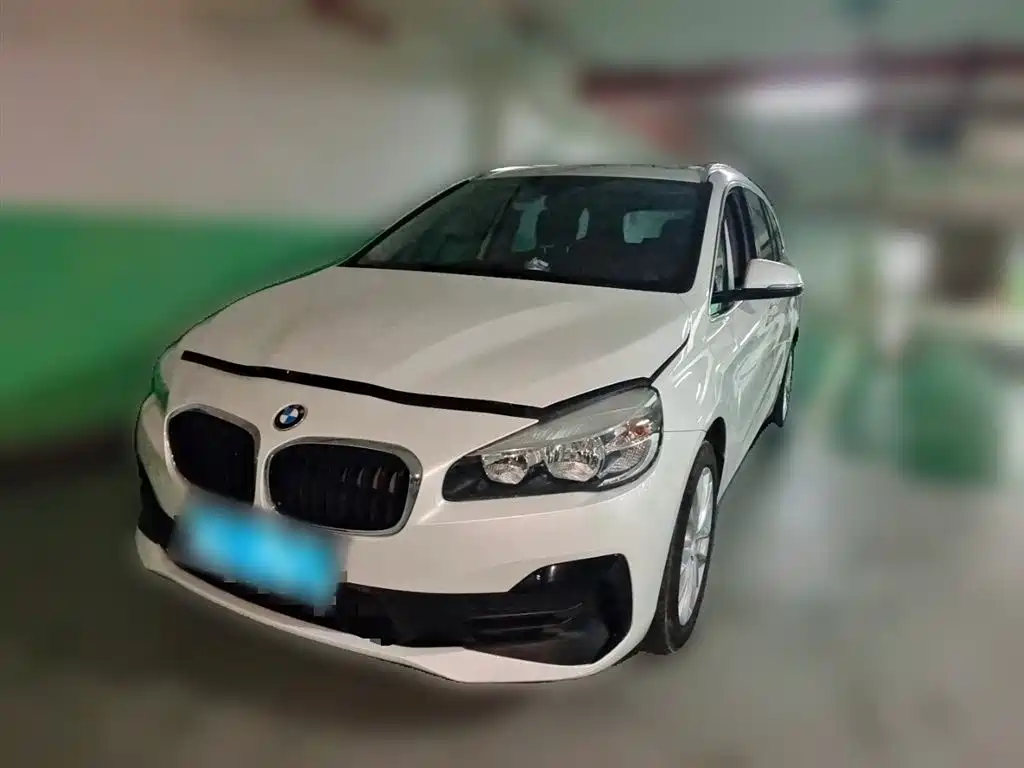 BMW 2 Series Gran Tourer 2018 220i Luxury Line