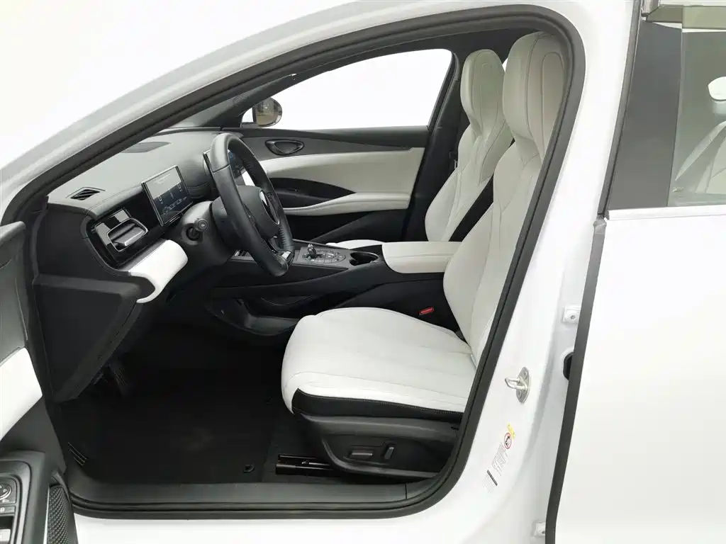 BYD SEAL 06 NEW ENERGY