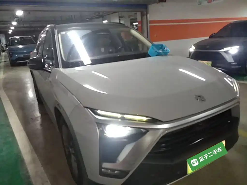 NIO ES8 2019 2018 355KM Base Model 7-Seater Version