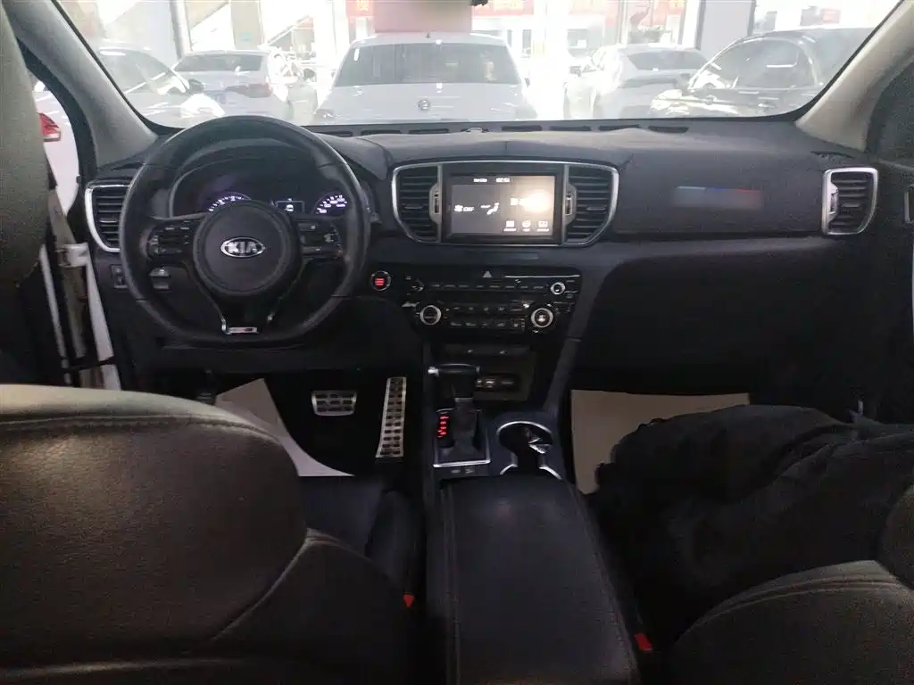 KIA KX5