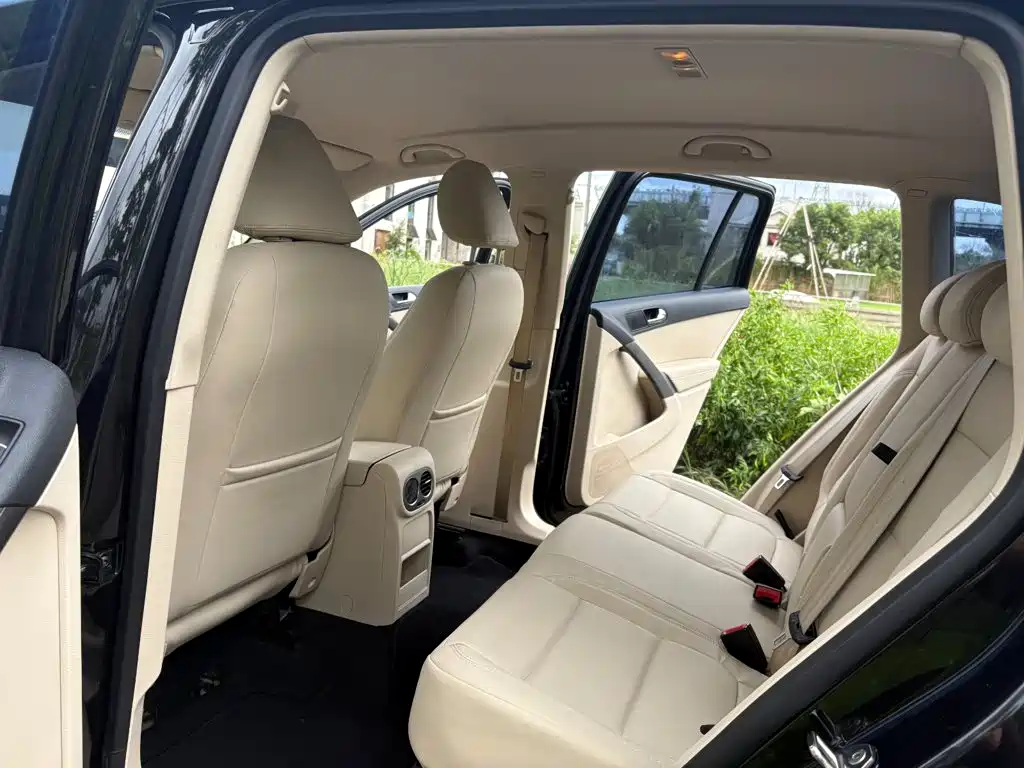 Фото 7 - Volkswagen Tiguan