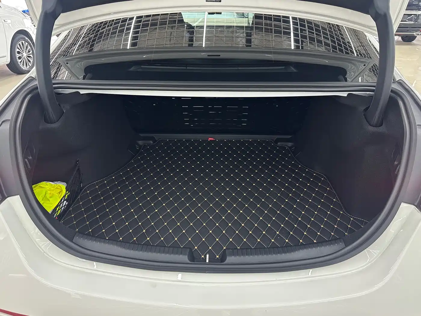 Mercedes-Benz C-Class 2024 Facelift III C 260 L Sport фото 10