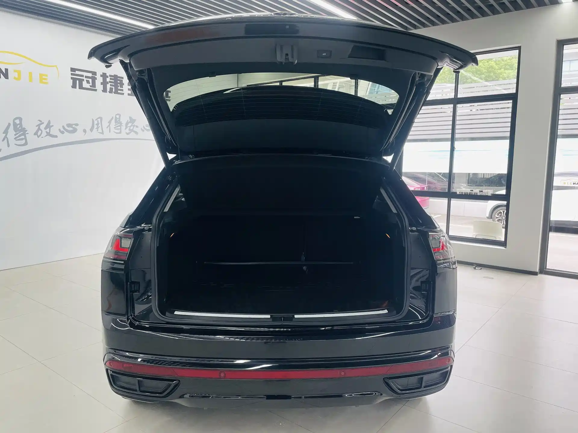 صورة 14 - Volkswagen Teramont