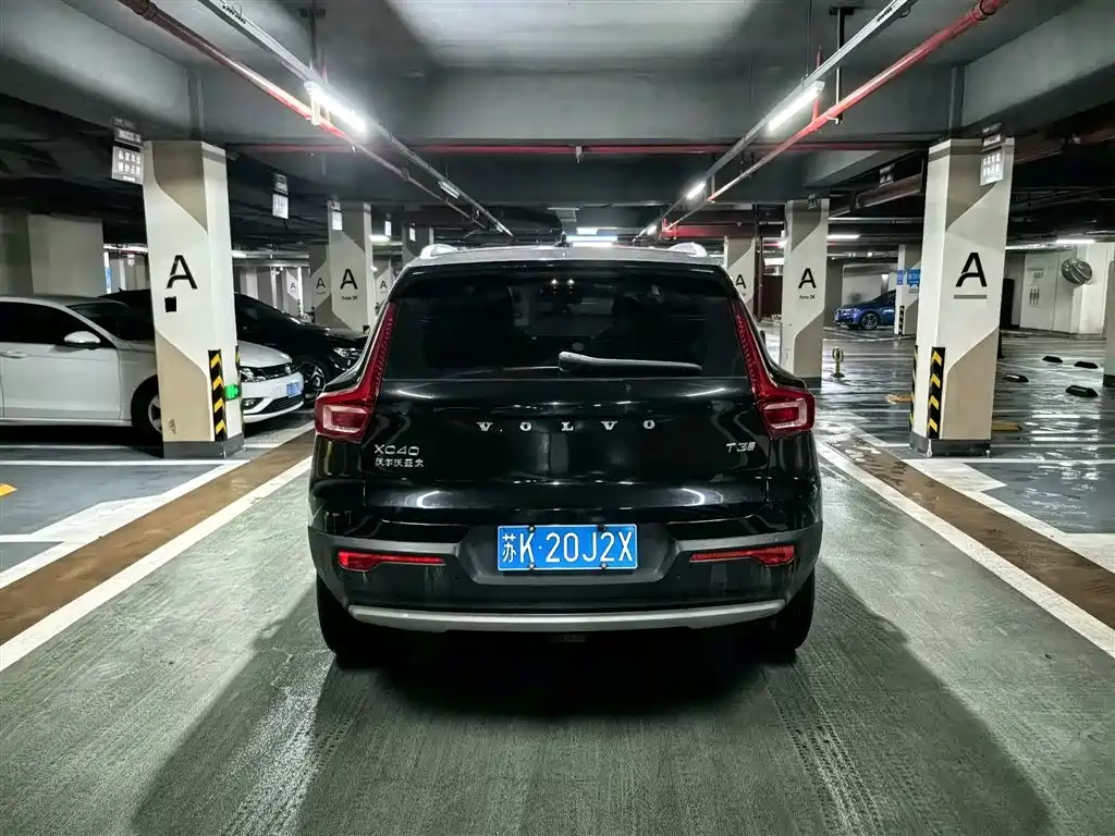 Volvo XC40 2020 T3 Smart Elite Luxury Edition фото 8