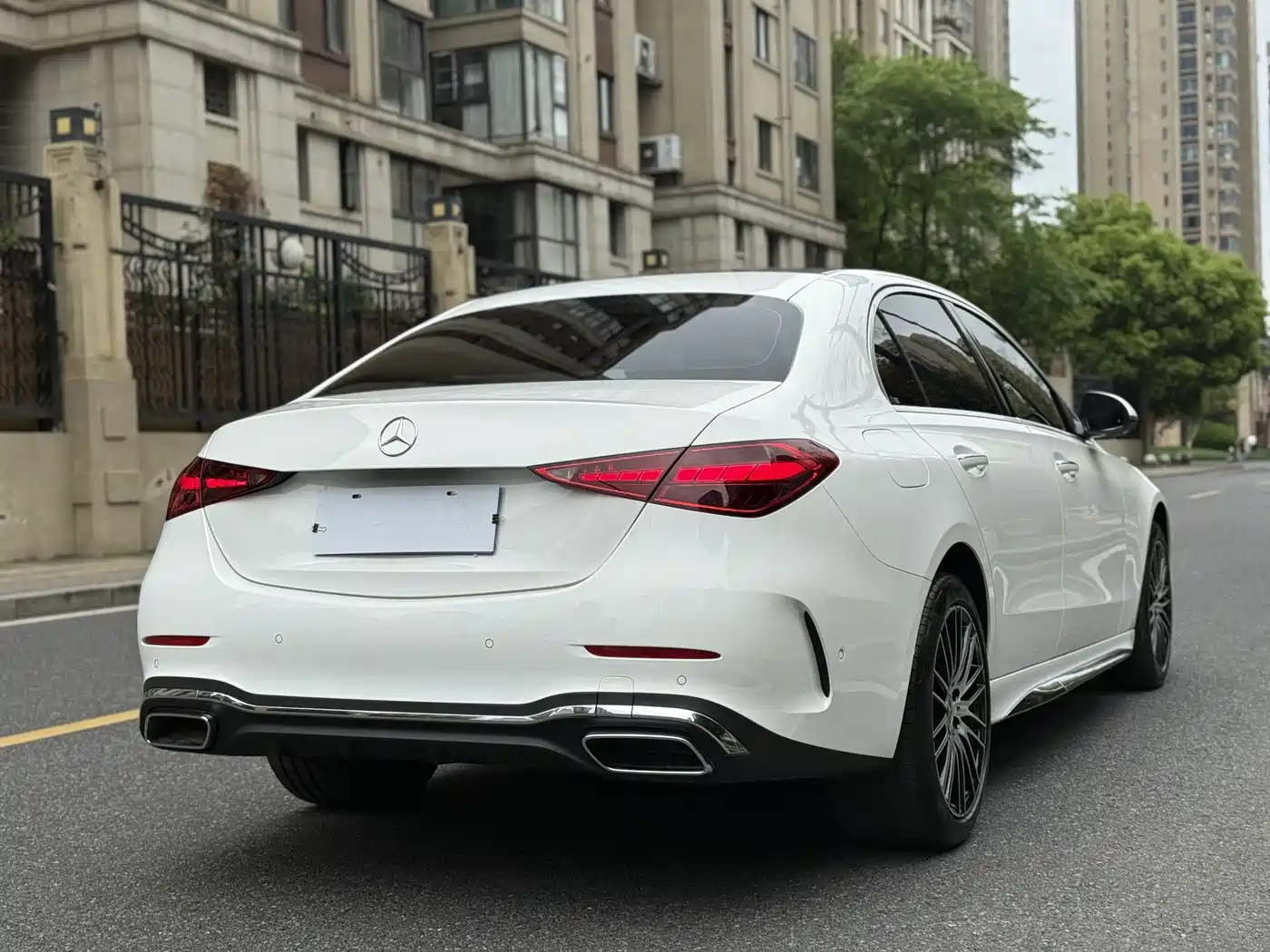 MERCEDES-BENZ C CLASS