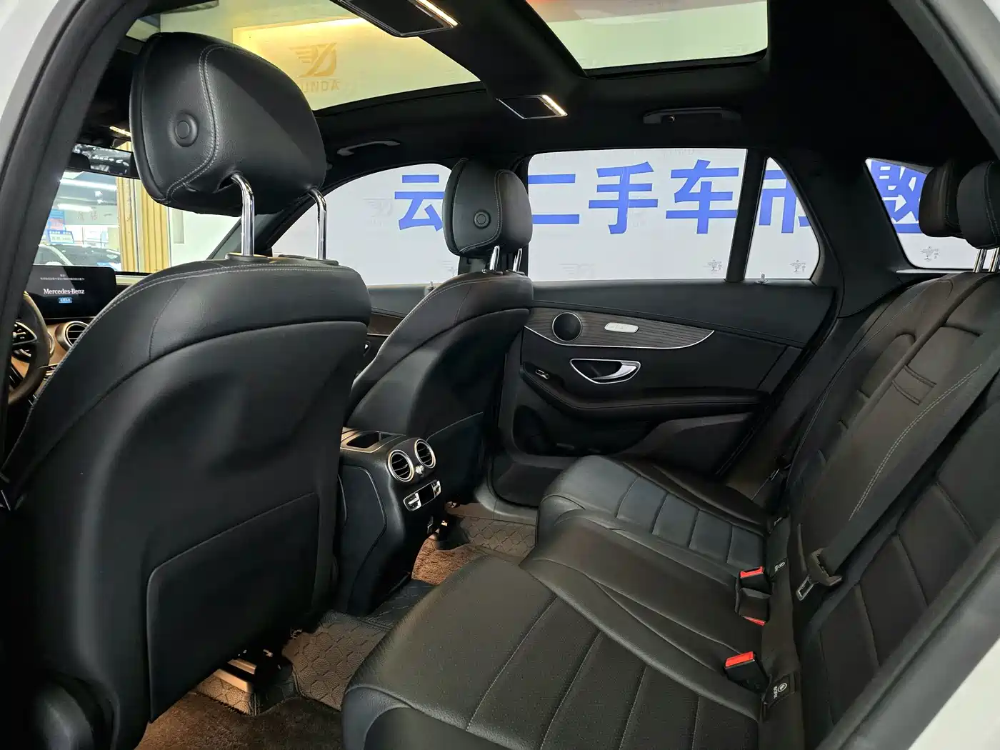 Mercedes-Benz GLC 2021 GLC 260 L 4MATIC Luxury фото 6
