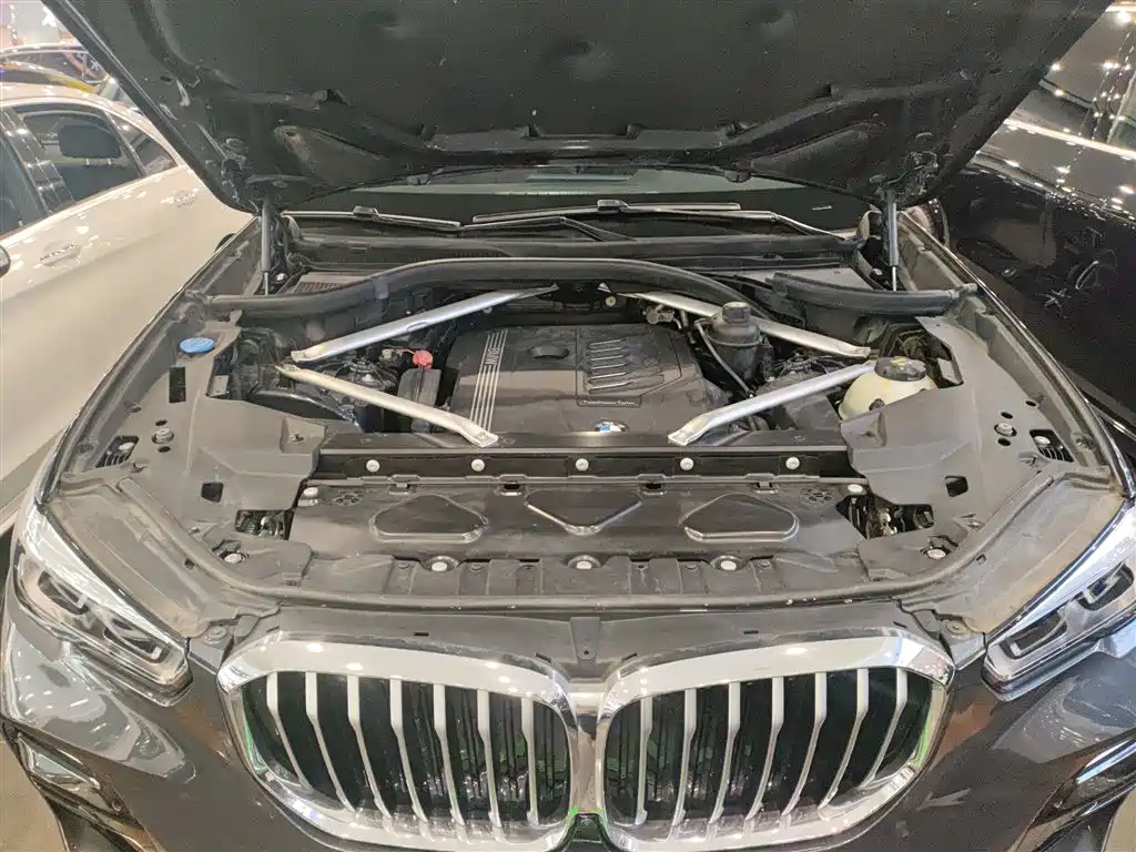 BMW X5 (Import) 2021 Facelift xDrive40i M Sport Package фото 16