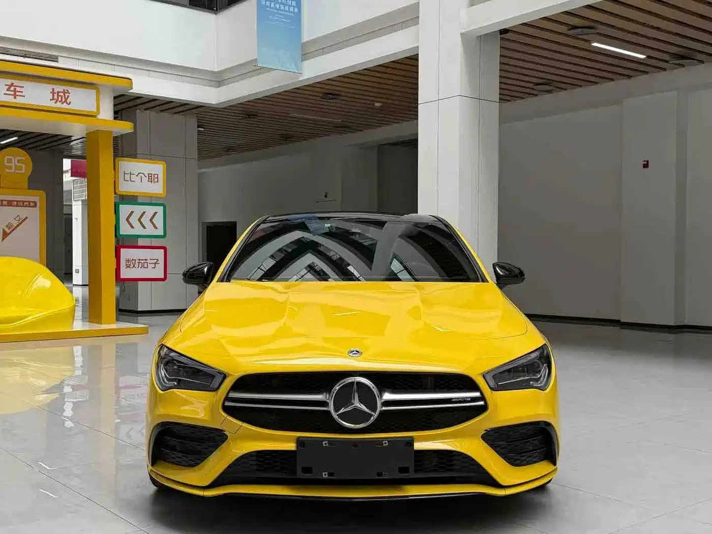 Mercedes-Benz CLA AMG 2022 AMG CLA 35 4MATIC фото 2