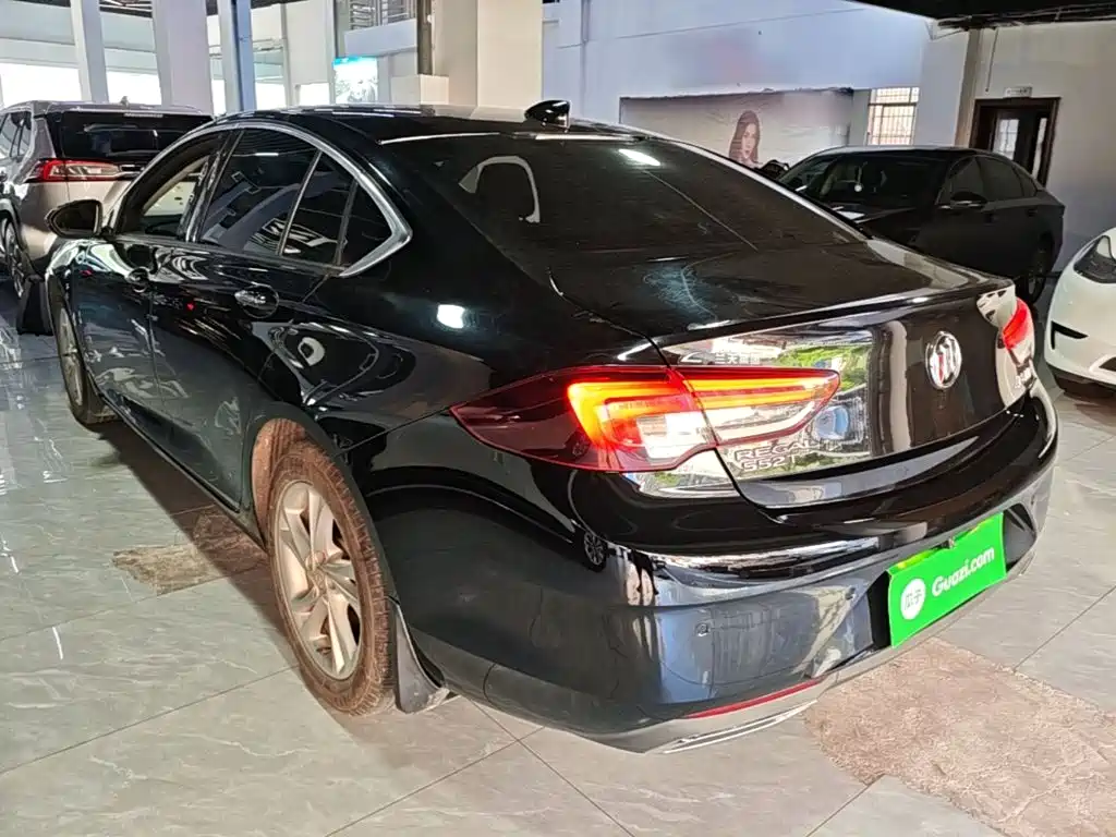 Фото 5 - Buick Regal