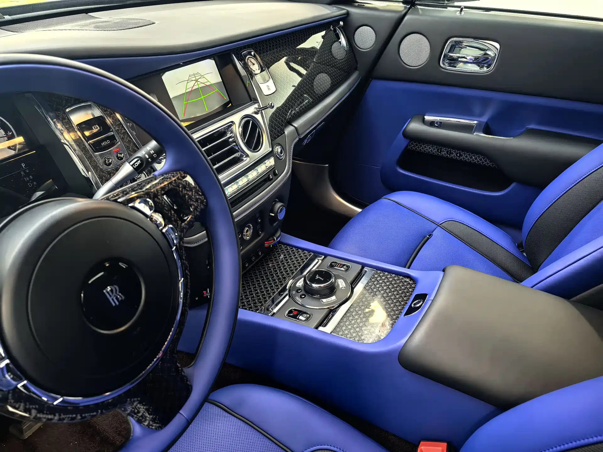 Фото 5 - Rolls-Royce Wraith