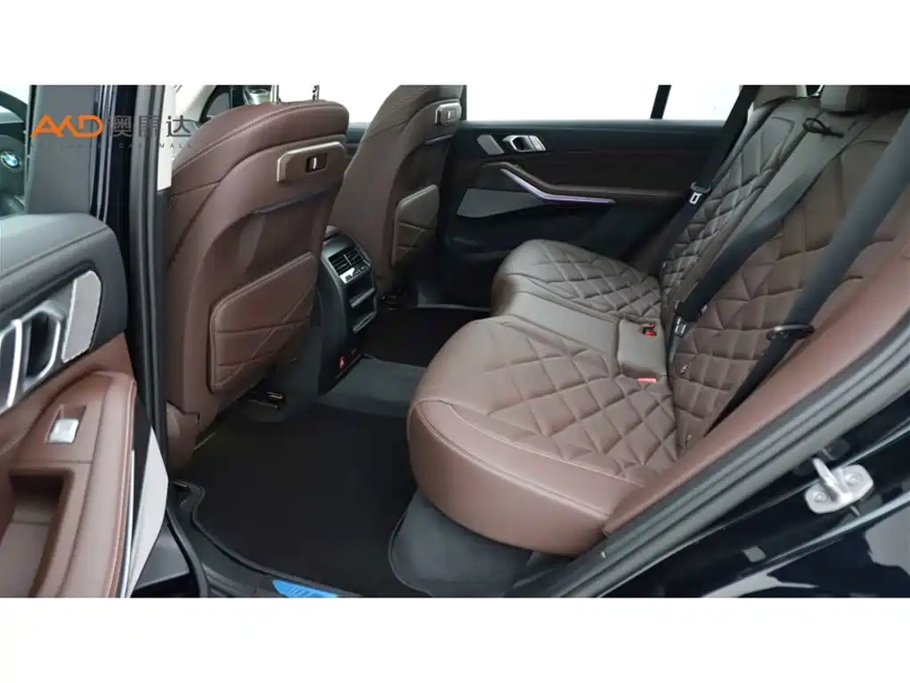 BMW X5 2023 xDrive 30Li Premium M Sport Black Night Package фото 7