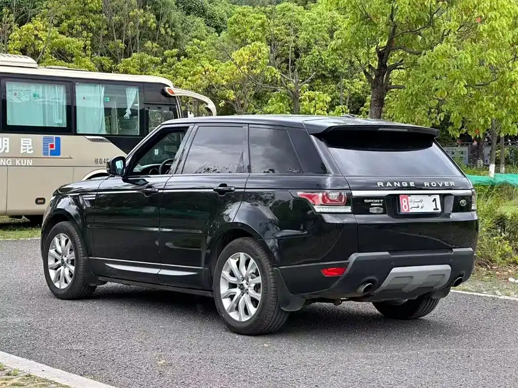 Land Rover Range Rover Sport 2014 3.0 SC V6 HSE фото 9