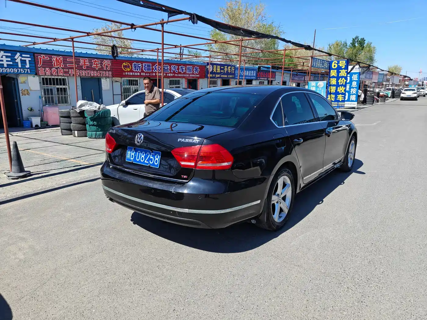 Volkswagen Passat 2014 2.0TSI DSG Executive Edition фото 4