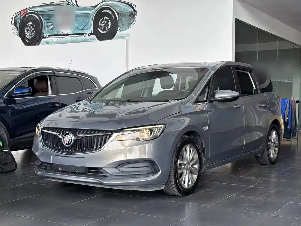 Фото 1 - Buick GL6
