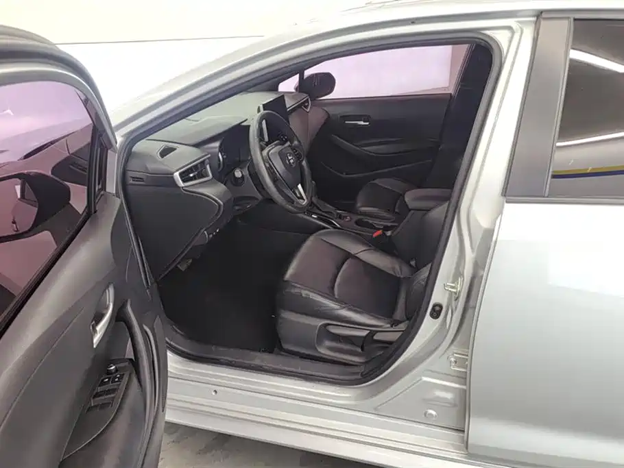 Toyota Levin 2019 185T CVT Luxury Edition China V фото 9