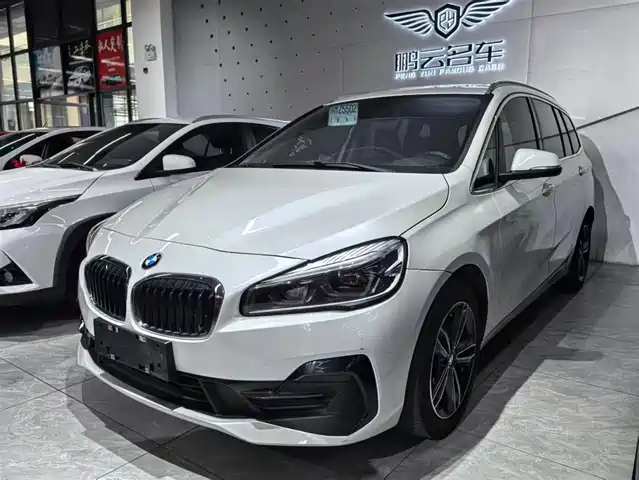 BMW 2 SERIES MULTIFUNCTIONAL STATION WAGON
