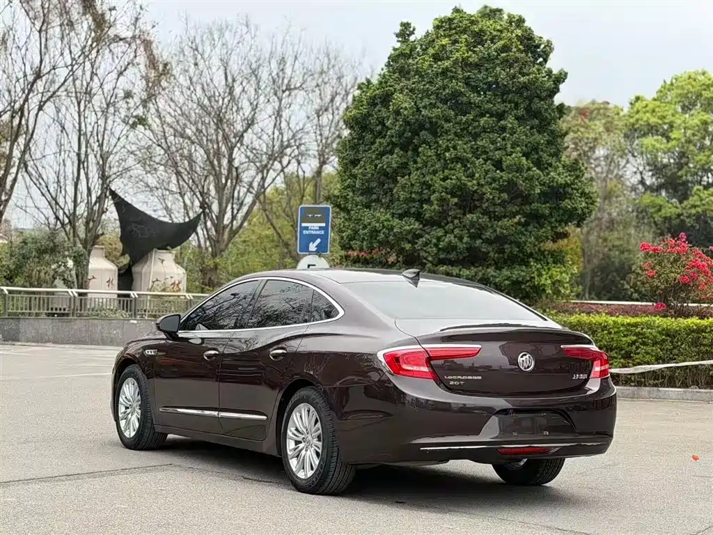Buick LaCrosse 2016 20T Elite Type фото 4