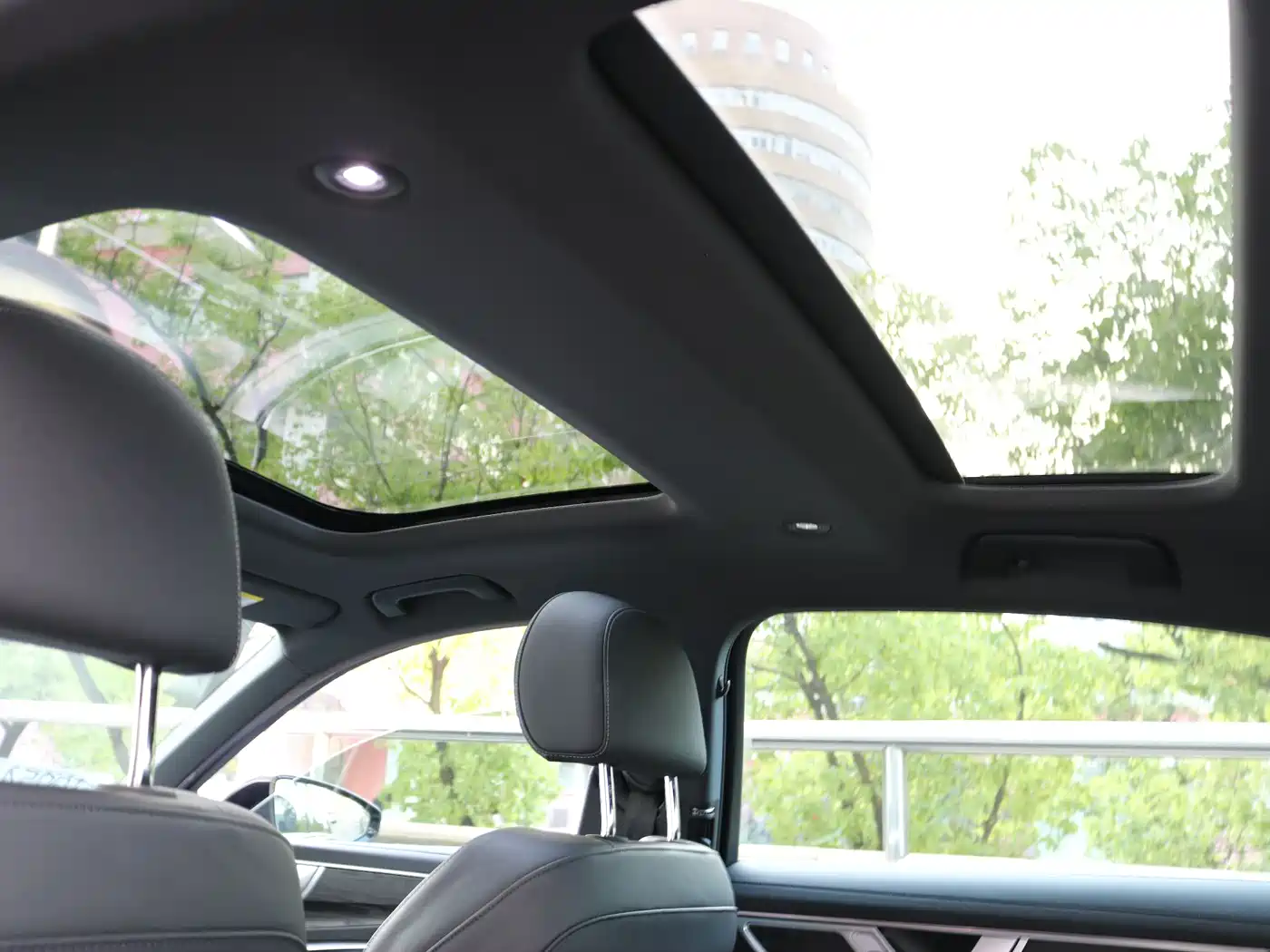 Audi A6L 2024 45 TFSI quattro Premium Elegance фото 14