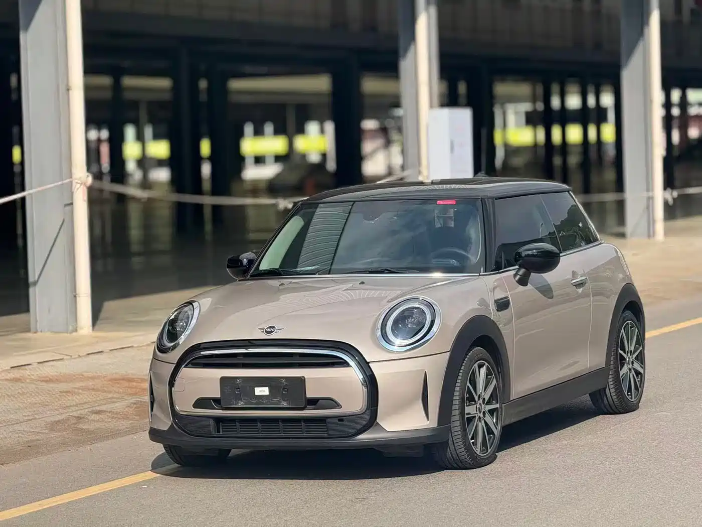 MINI MINI 2022 1.5T COOPER Artist