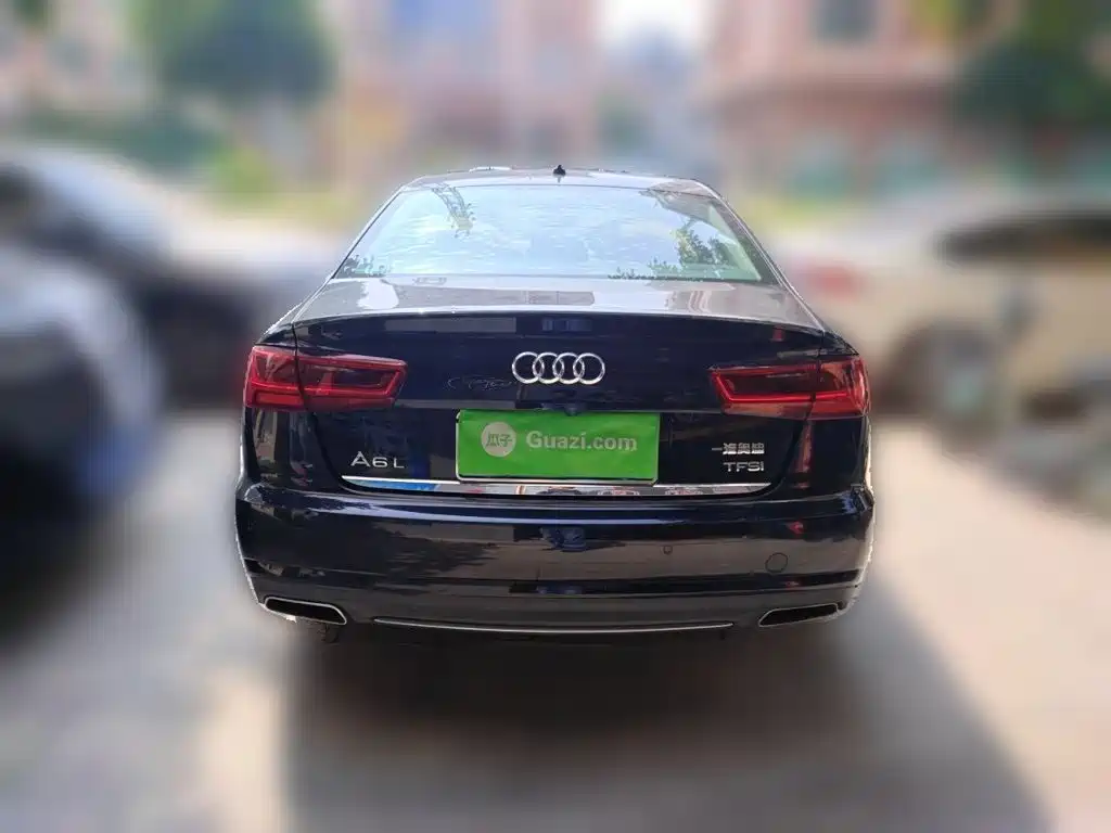 Фото 3 - Audi A6L
