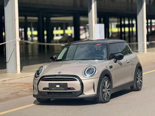 MINI MINI 2022 1.5T COOPER Artist