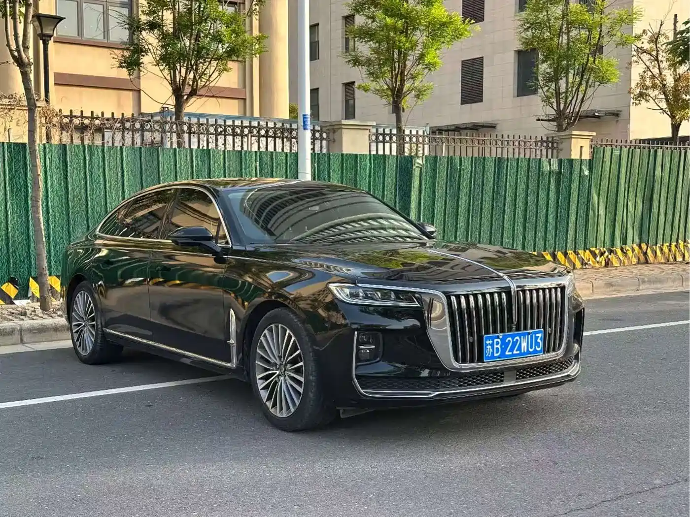 Hongqi H9 2020 2.0T Smart Connection Qi Chang Edition фото 3