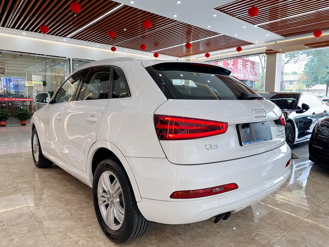 Audi Q3 2015 35 TFSI quattro Technology фото 6