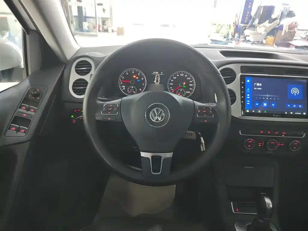 Volkswagen Tiguan 2017 300TSI Automatic 2WD Silk Road Comfort Edition фото 7