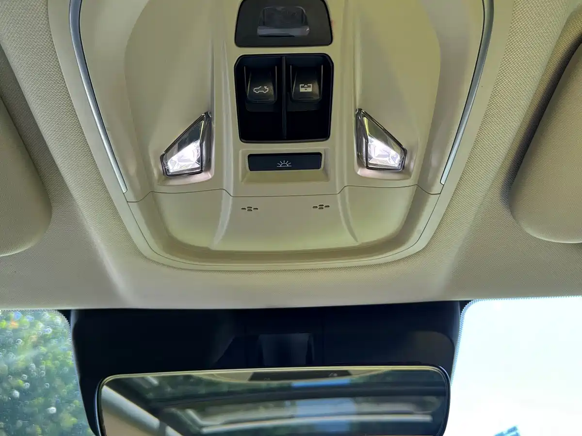Haval Cool Dog 2023 2022 Model 1.5T DCT FWD Trendy Cool Edition