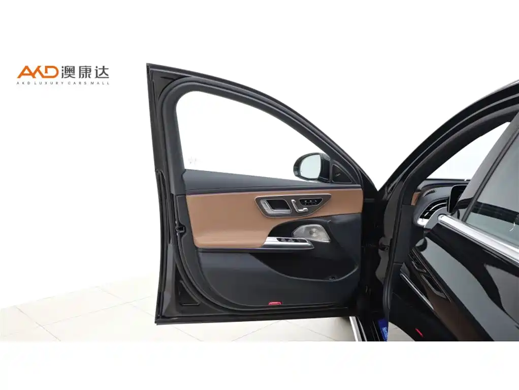 Mercedes-Benz E-Class New Energy 2025 2024 E 350 e L Plug-in Hybrid Sedan