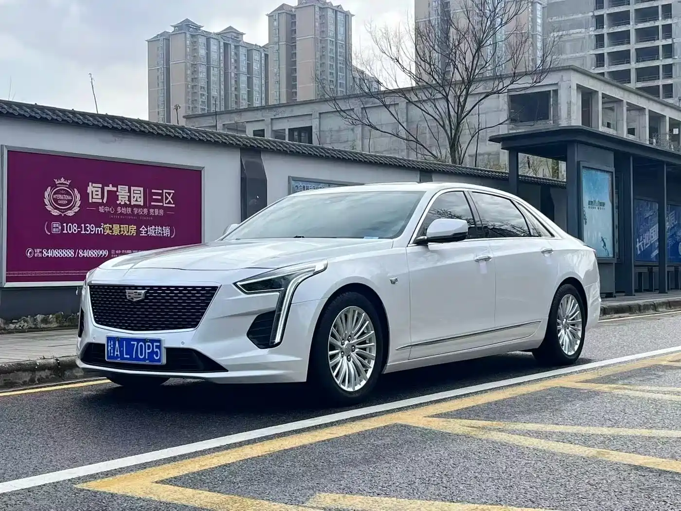 CADILLAC CT6