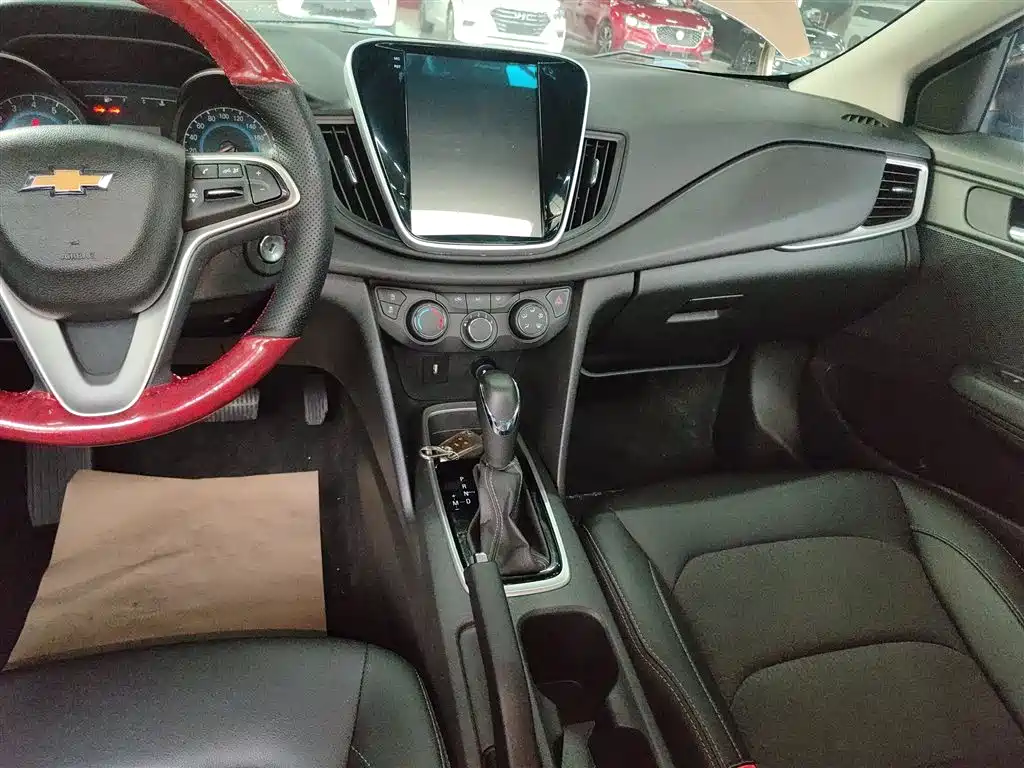 Chevrolet Cavalier 2018 320 Auto Joy Edition фото 9