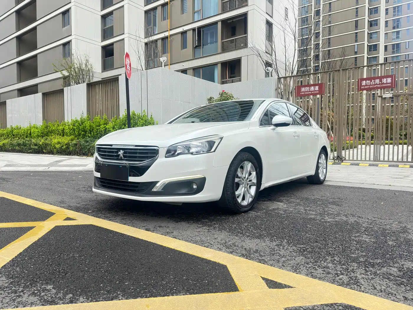 Peugeot 508 2017 2015 1.6THP Auto Excellence Edition