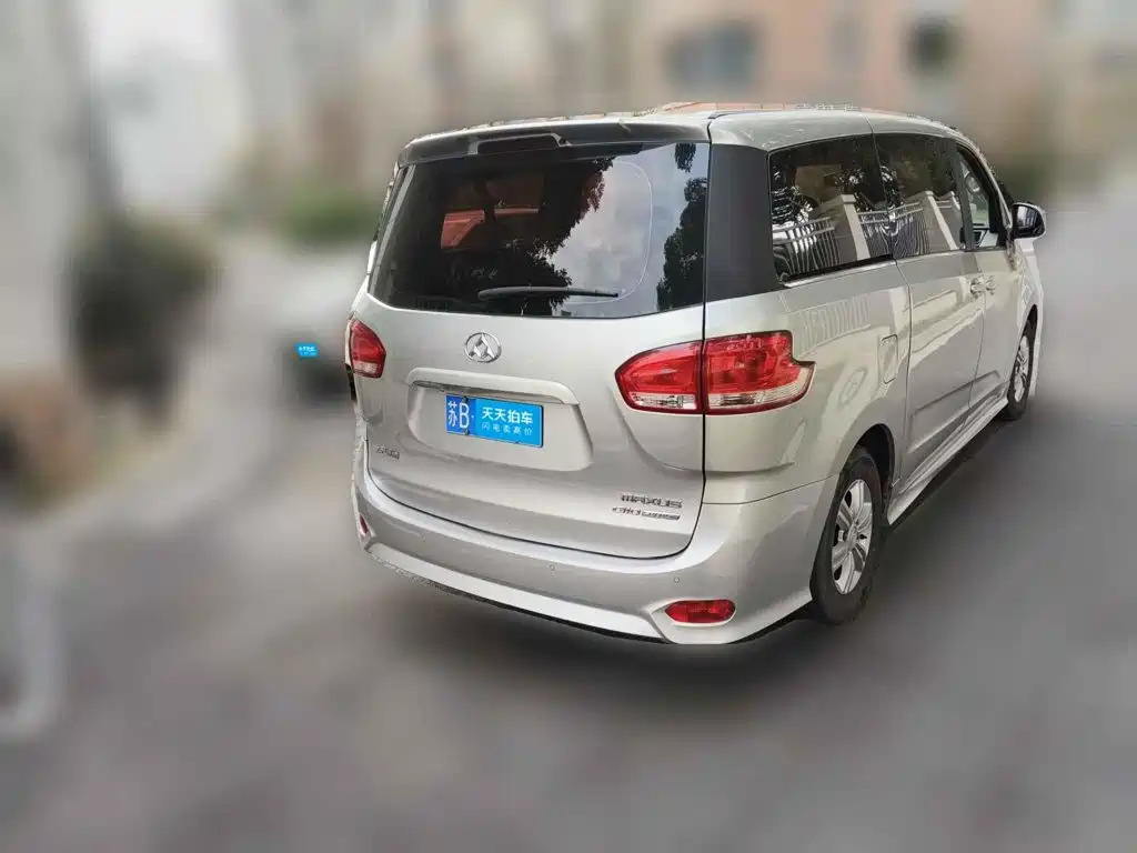 Фото 2 - Maxus G10